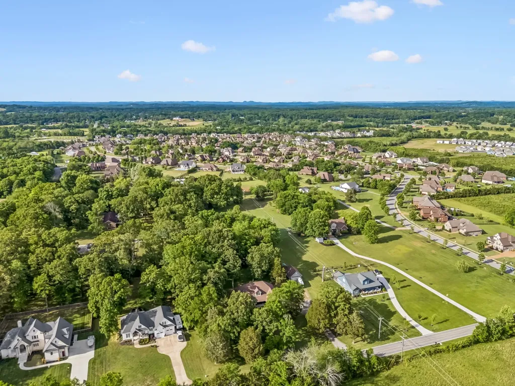 463 Carver Lane Lebanon TN 37087