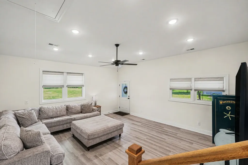 4687 Leanna Road Murfreesboro TN 37129