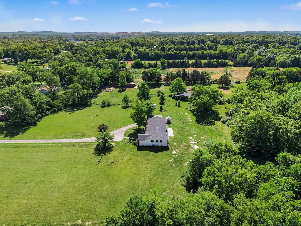 4687 Leanna Road Murfreesboro TN 37129
