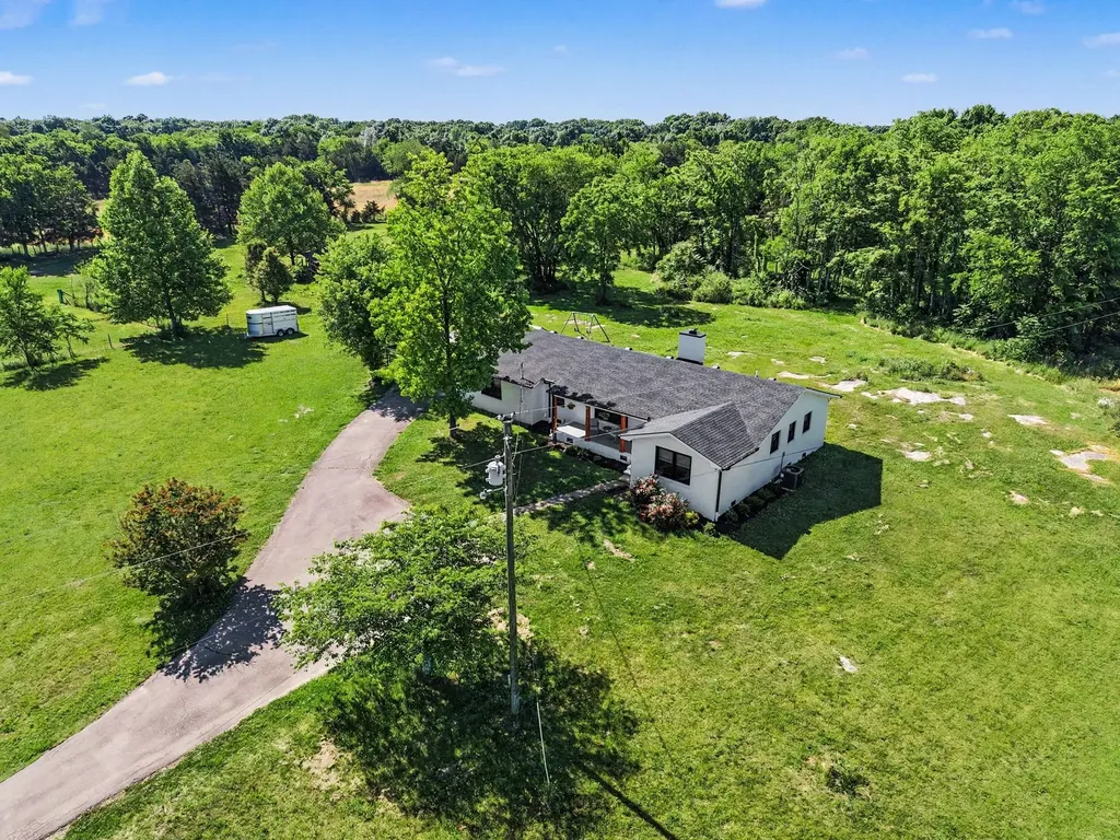 4687 Leanna Road Murfreesboro TN 37129