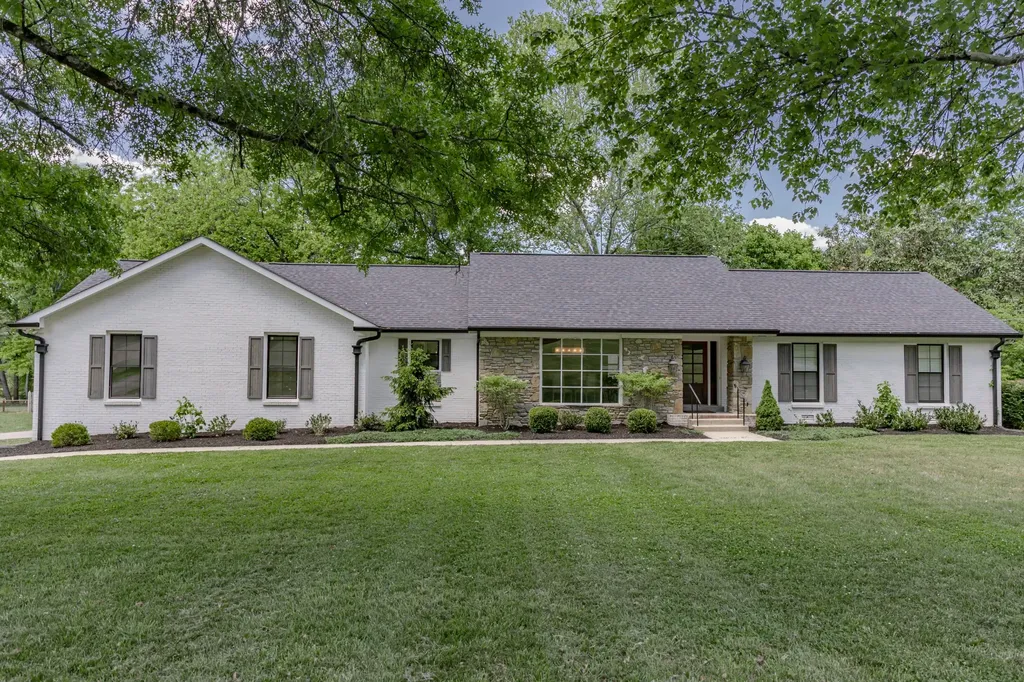 2509 Hillsboro Road Franklin TN 37069