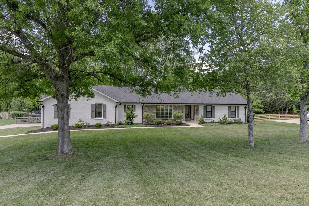 2509 Hillsboro Road Franklin TN 37069