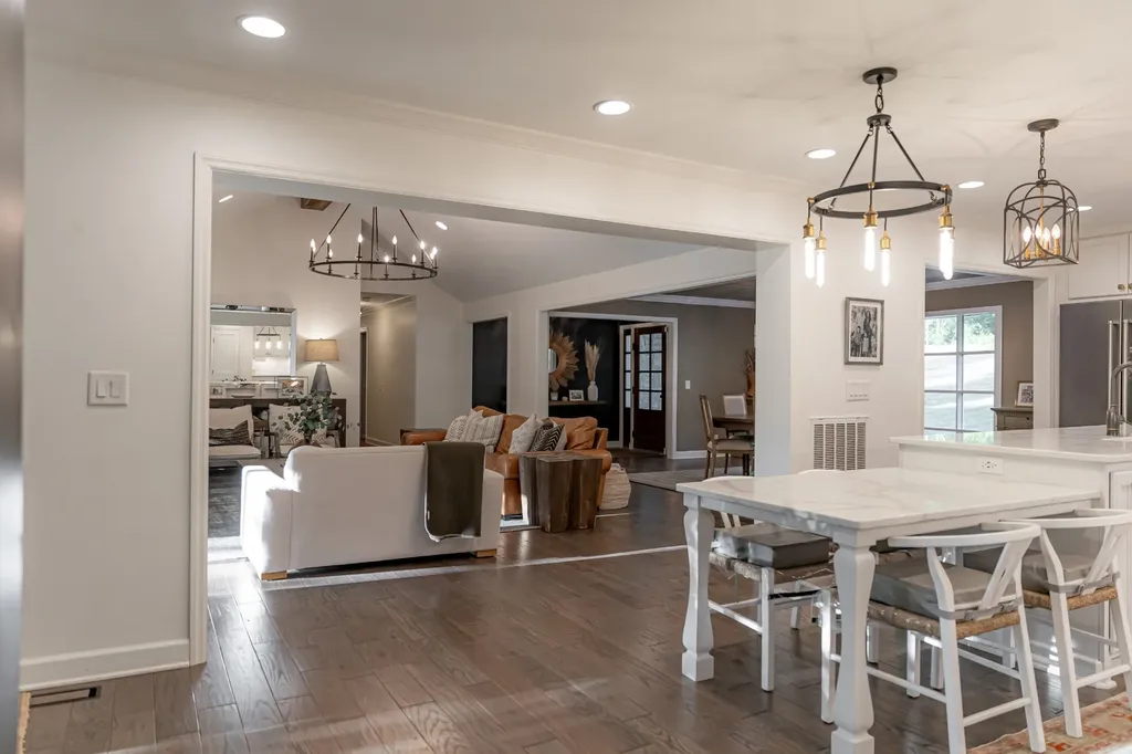 2509 Hillsboro Road Franklin TN 37069
