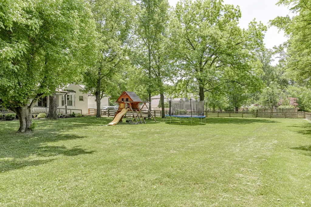 2509 Hillsboro Road Franklin TN 37069