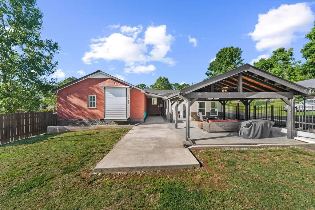 608 Vinson Drive Nashville TN 37217
