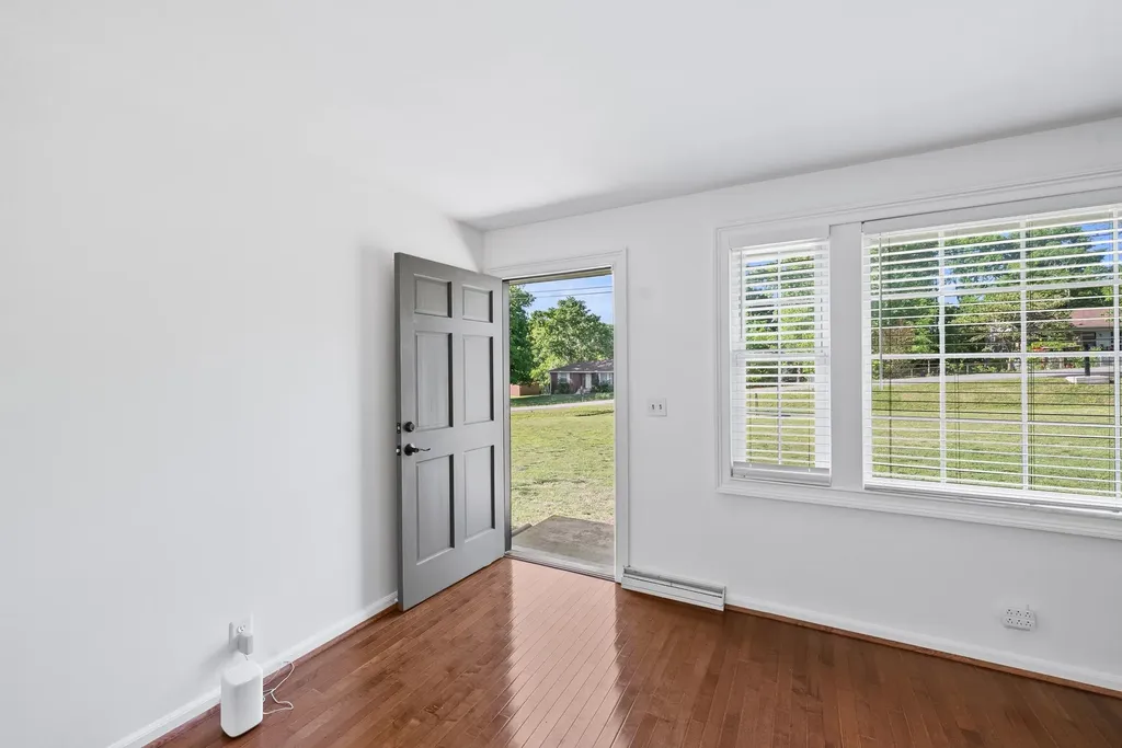 608 Vinson Drive Nashville TN 37217