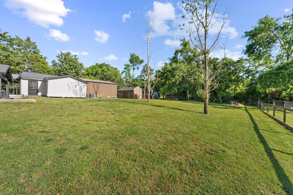 608 Vinson Drive Nashville TN 37217