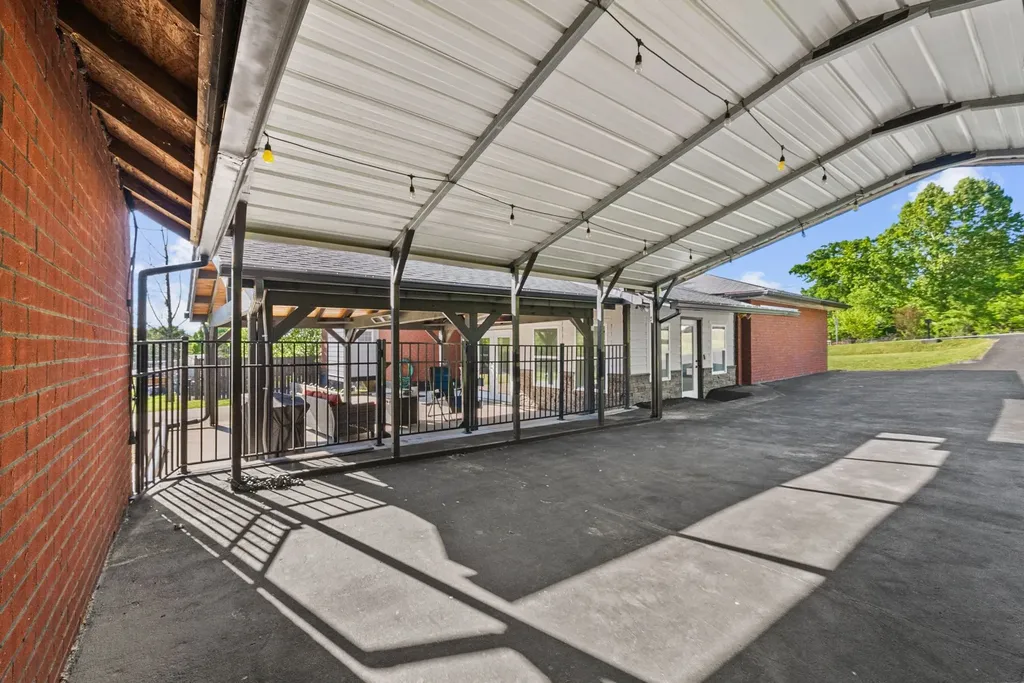 608 Vinson Drive Nashville TN 37217