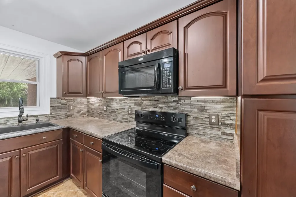 608 Vinson Drive Nashville TN 37217