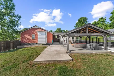 608 Vinson Drive Nashville TN 37217