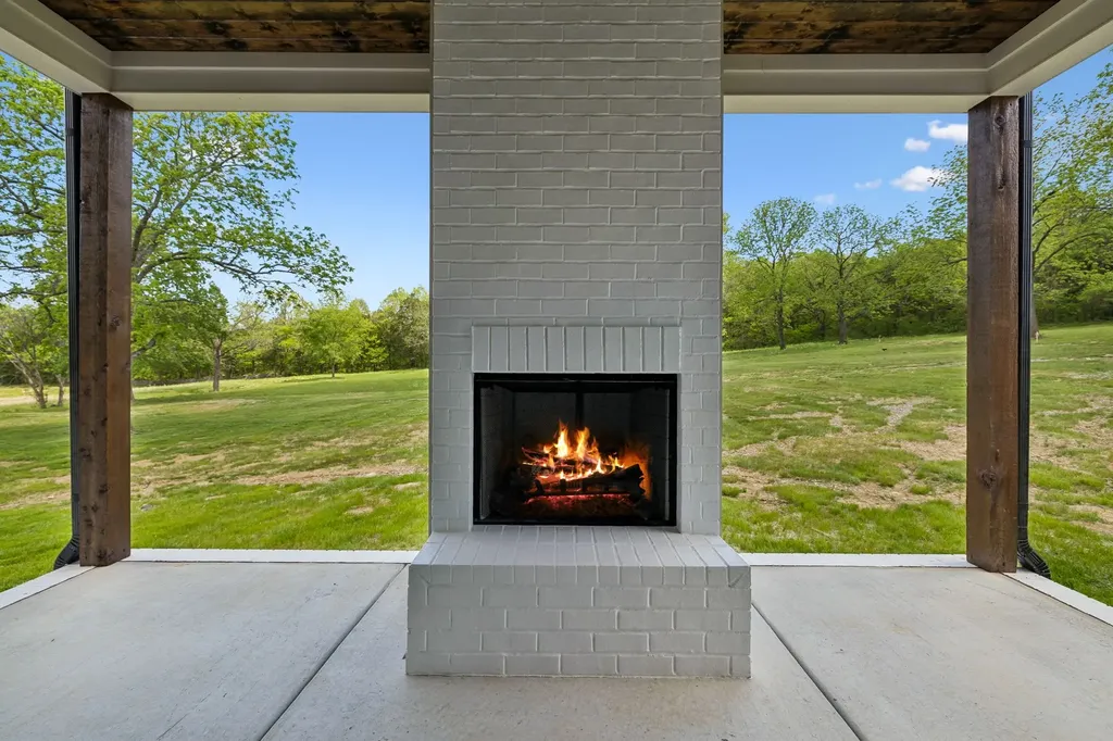 13655 Cainsville Road Lebanon TN 37090