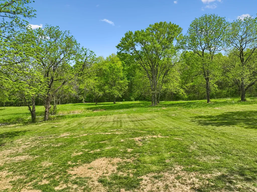 13655 Cainsville Road Lebanon TN 37090