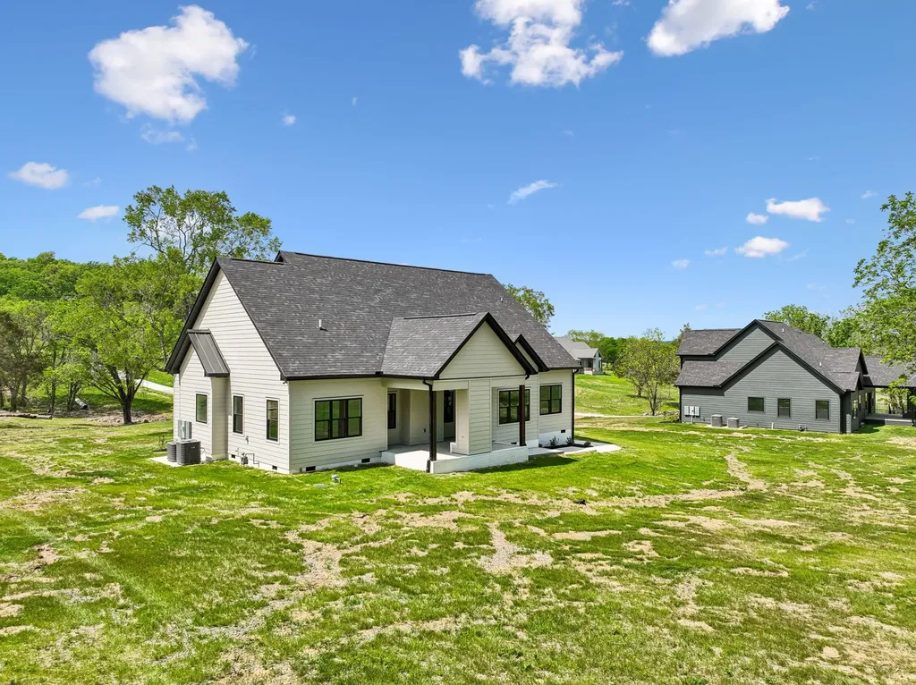 13655 Cainsville Road Lebanon TN 37090