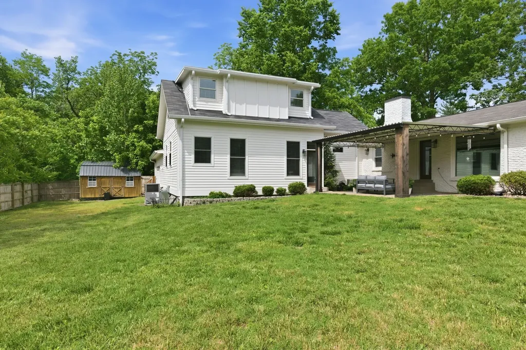 1225 Davidson Road Nashville TN 37205