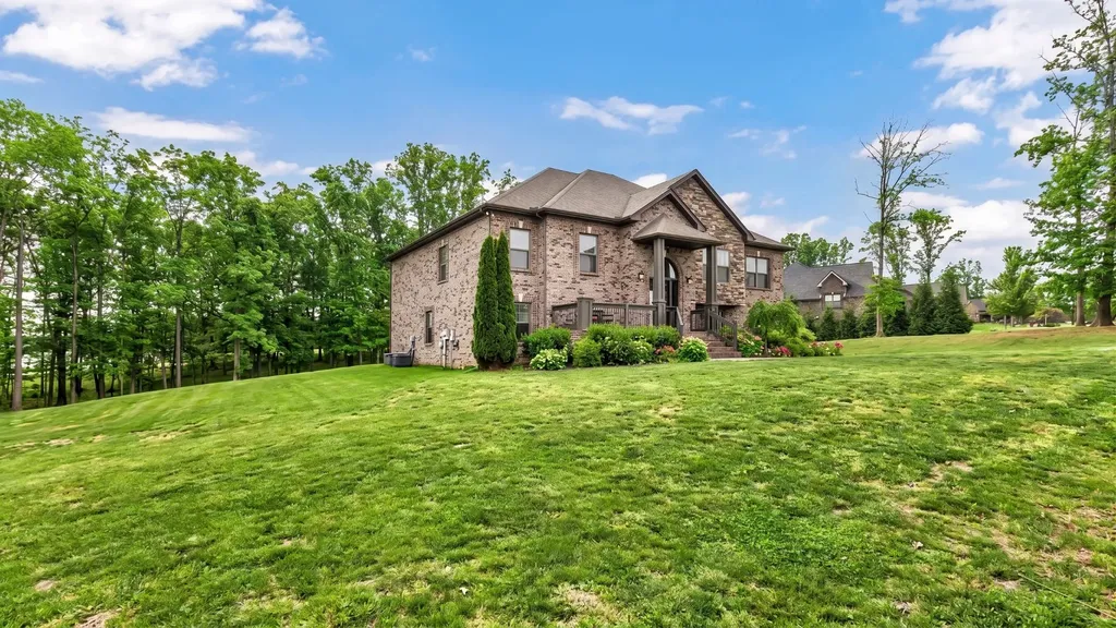 1729 Double R Boulevard Clarksville TN 37042