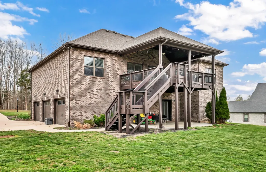 1729 Double R Boulevard Clarksville TN 37042