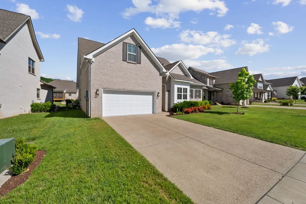 1708 Sorrell Park Drive Spring Hill TN 37174