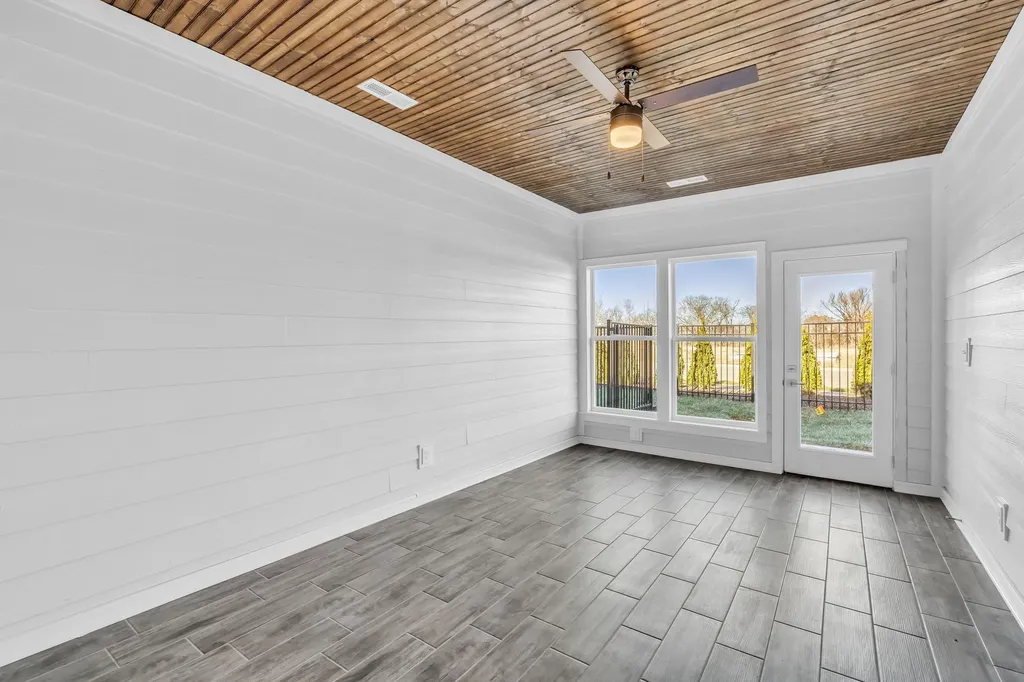 1960 Grace Johns Circle Murfreesboro TN 37128