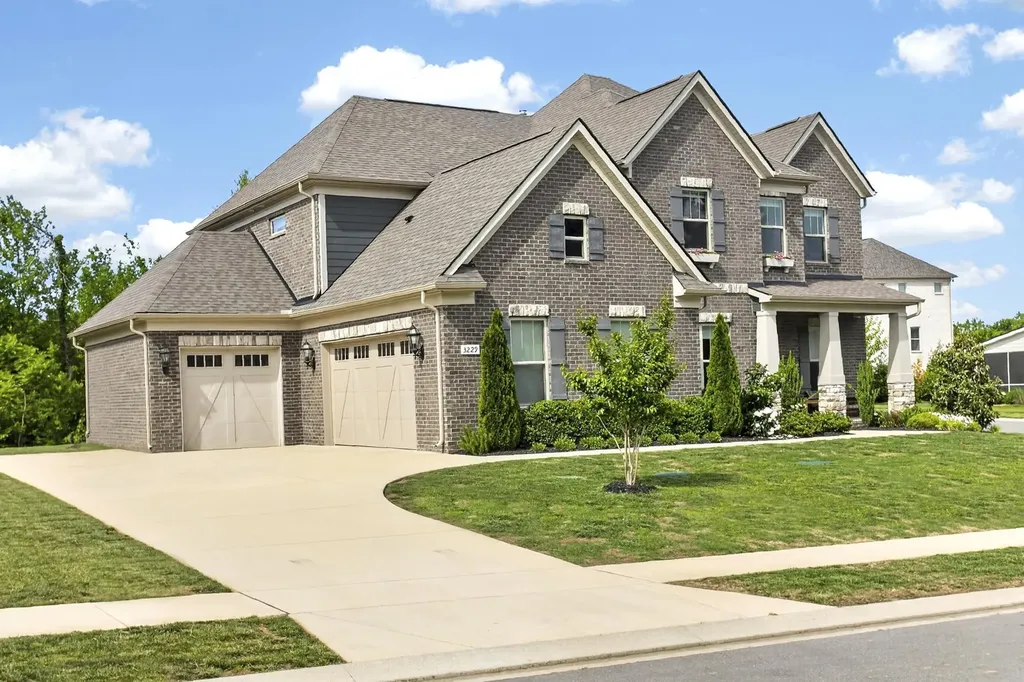 3229 Chase Point Drive Franklin TN 37067