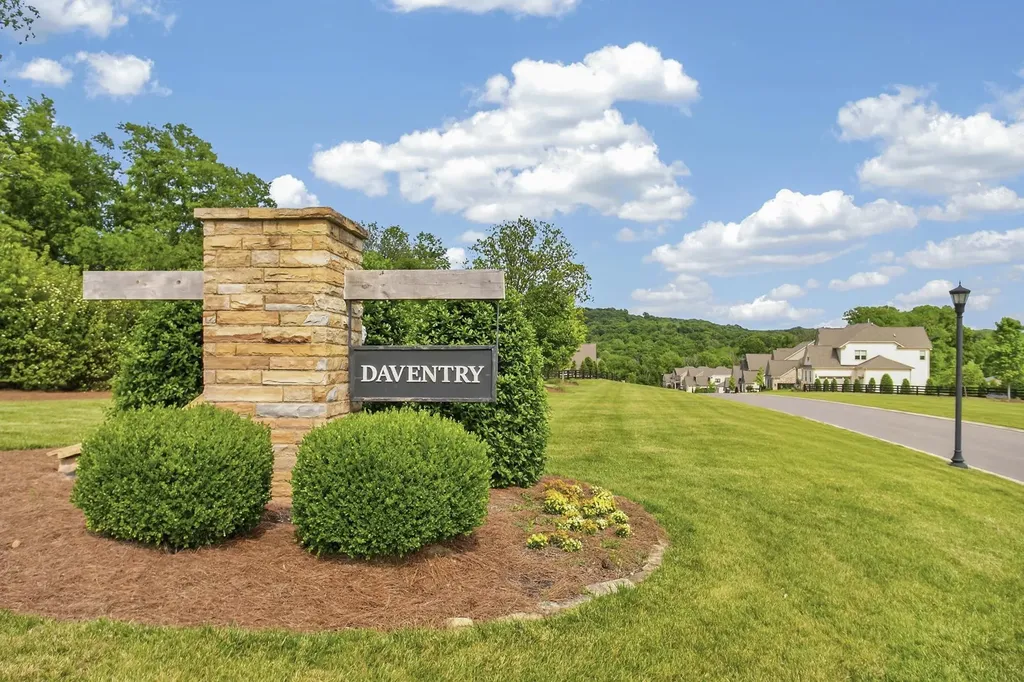 3229 Chase Point Drive Franklin TN 37067
