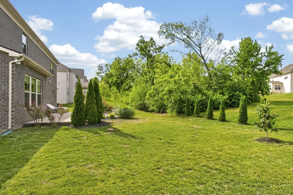 3229 Chase Point Drive Franklin TN 37067