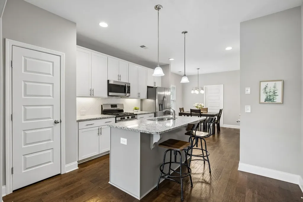 1629 Drakes Creek Road Hendersonville TN 37075