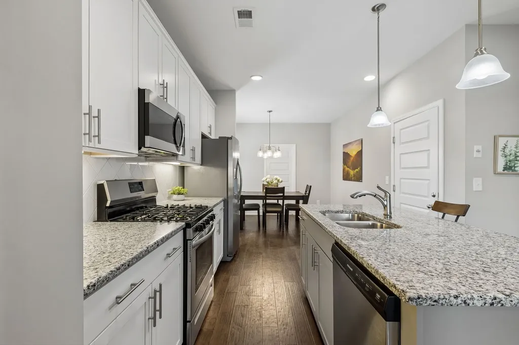 1629 Drakes Creek Road Hendersonville TN 37075