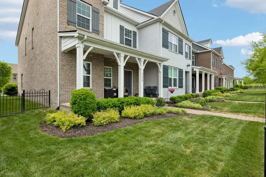 1629 Drakes Creek Road Hendersonville TN 37075
