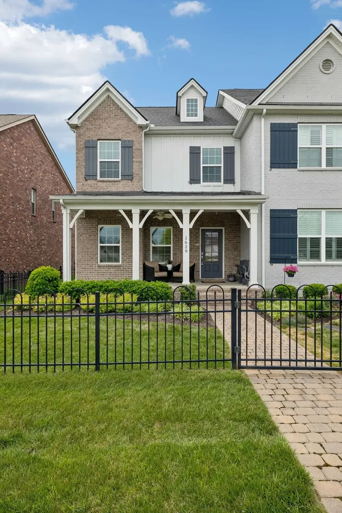 1629 Drakes Creek Road Hendersonville TN 37075