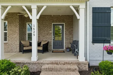 1629 Drakes Creek Road Hendersonville TN 37075