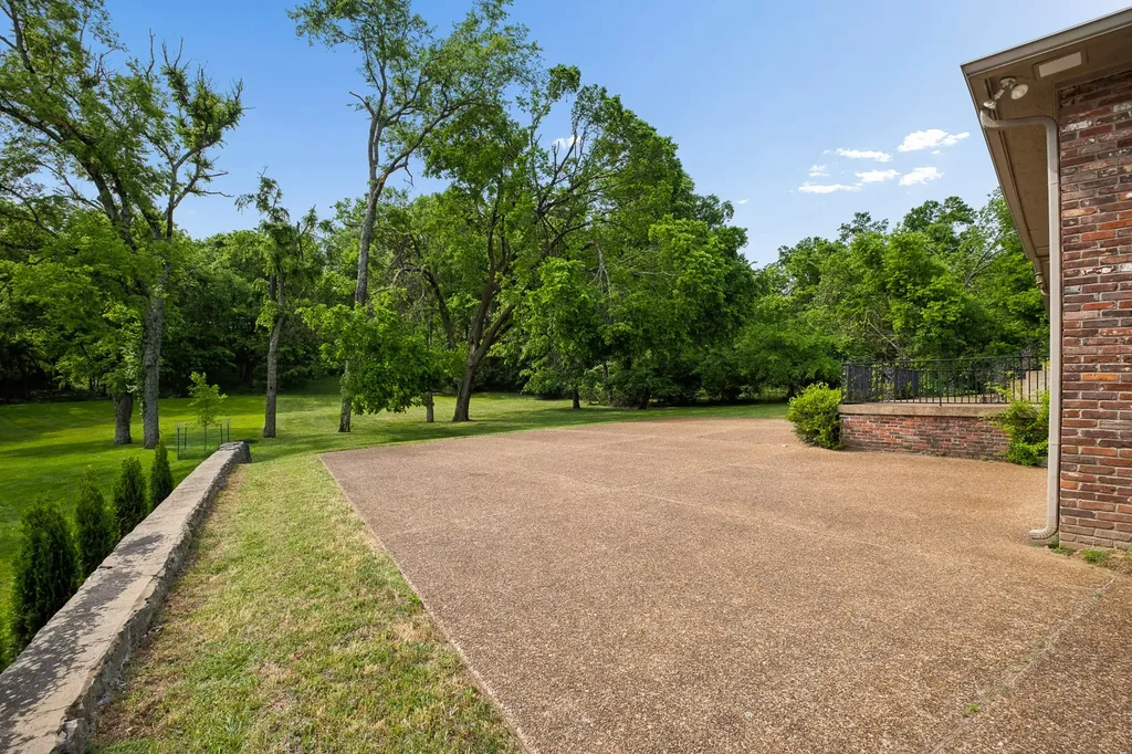 1311 Tyne Boulevard Nashville TN 37215