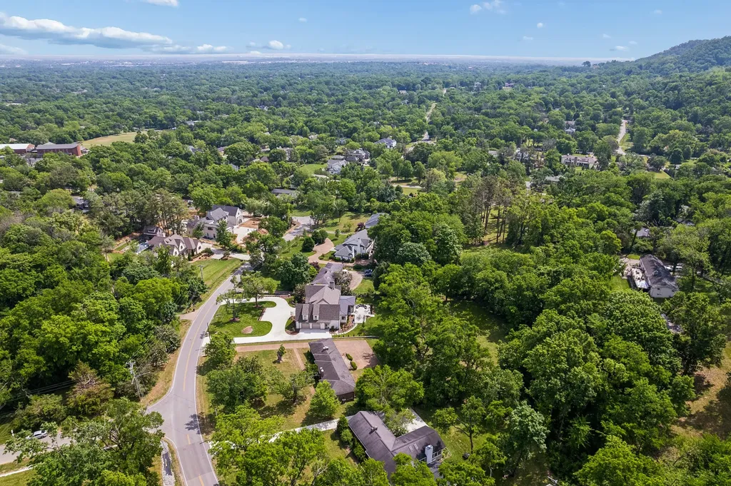 1311 Tyne Boulevard Nashville TN 37215