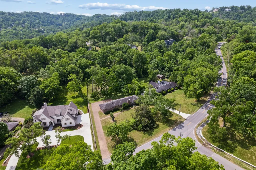 1311 Tyne Boulevard Nashville TN 37215