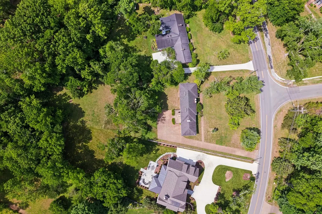 1311 Tyne Boulevard Nashville TN 37215