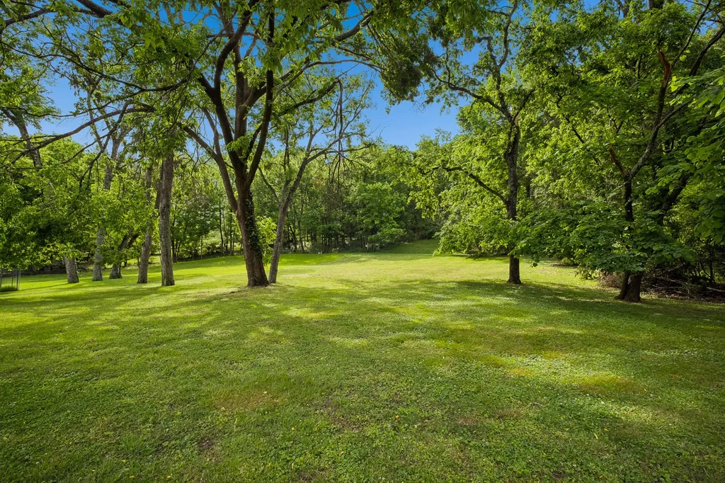 1311 Tyne Boulevard Nashville TN 37215