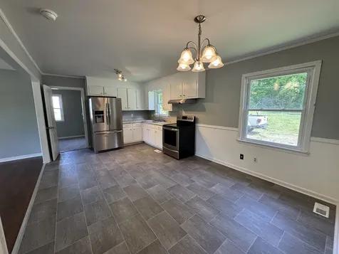 4176 Hampshire Pike Hampshire TN 38461