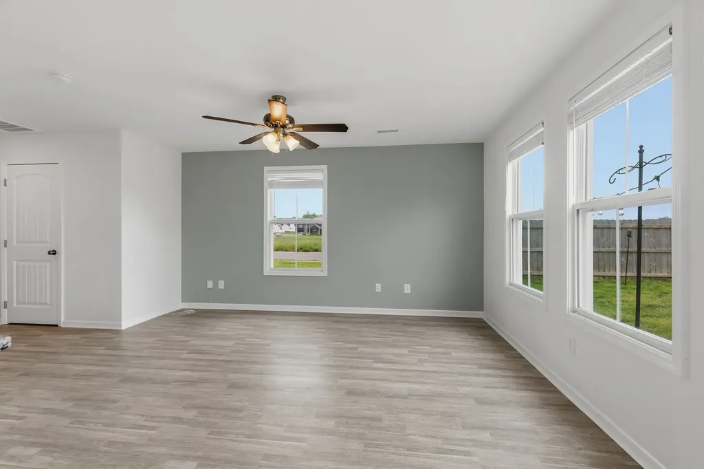 128 Quarry Ridge Road Clarksville TN 37043