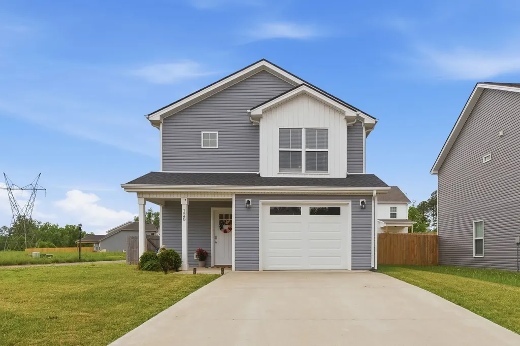 128 Quarry Ridge Road Clarksville TN 37043