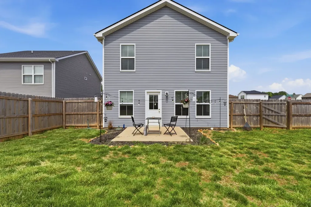 128 Quarry Ridge Road Clarksville TN 37043