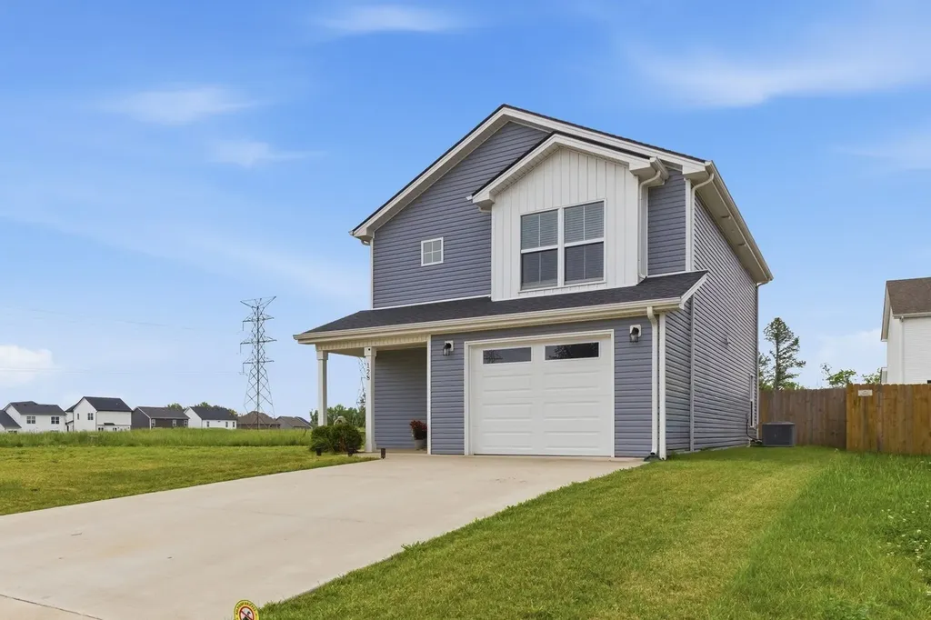 128 Quarry Ridge Road Clarksville TN 37043