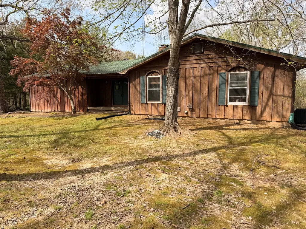 88 Pleasant Hill Church Road Cadiz KY 42211