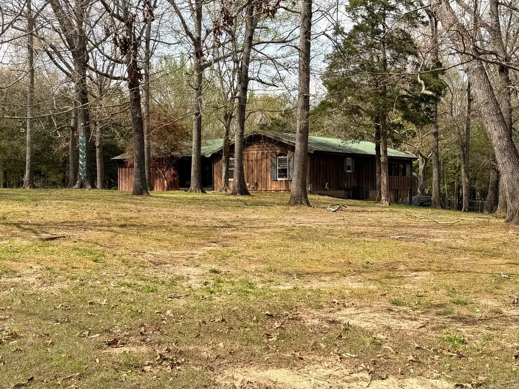 88 Pleasant Hill Church Road Cadiz KY 42211