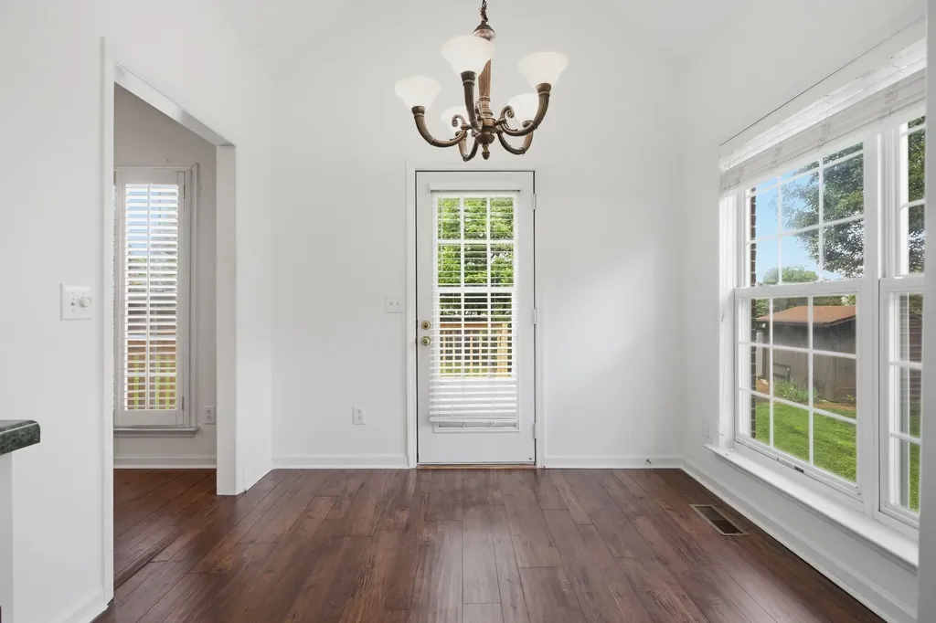 105 Green Tree Court Columbia TN 38401