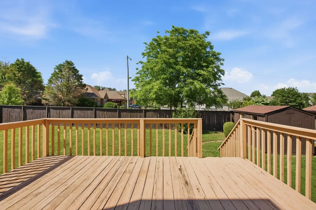105 Green Tree Court Columbia TN 38401