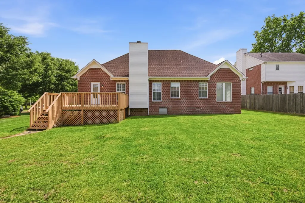 105 Green Tree Court Columbia TN 38401