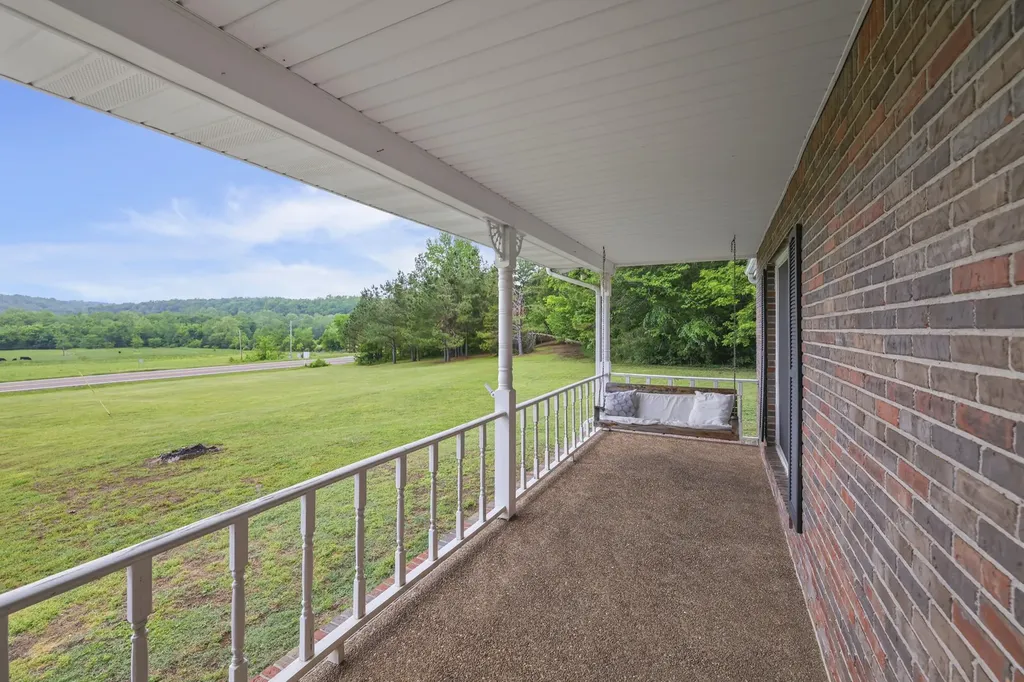 6268 Highway 100, W Centerville TN 37033