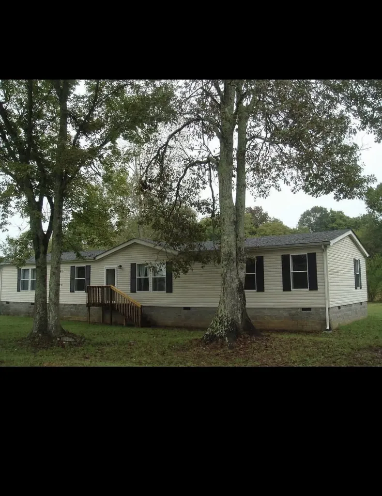 3163 Ownby Road Lewisburg TN 37091