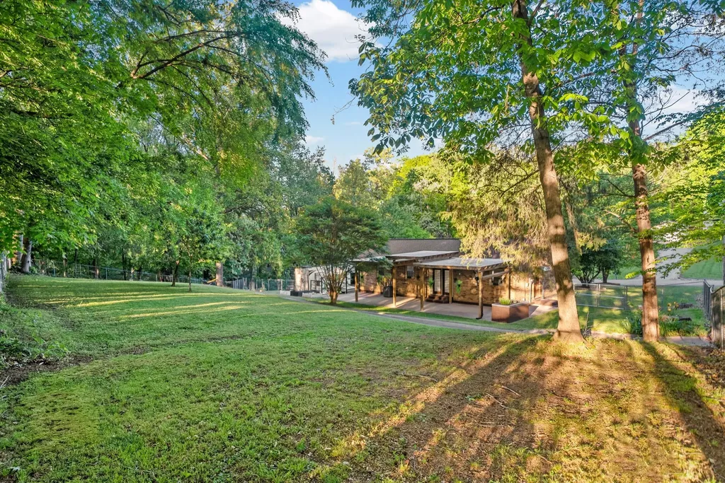 624 Bryan Road Clarksville TN 37043