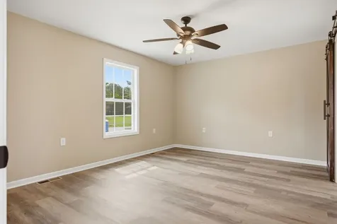 193 Rigling Road Loretto TN 38469