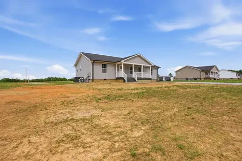 193 Rigling Road Loretto TN 38469